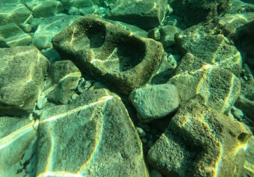 Submerged archaeological features at the sunken harbour of Apollonia, Libya (©Saad Buyadem)